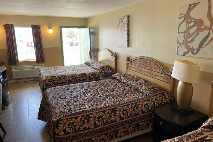 Sea Palace Inn
