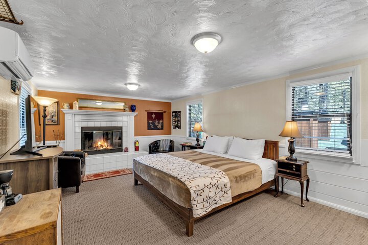 Room 223 of 256