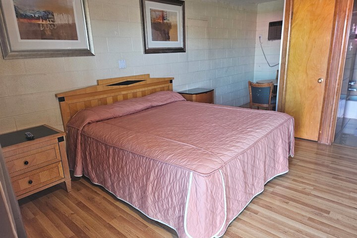 Room 20 of 30