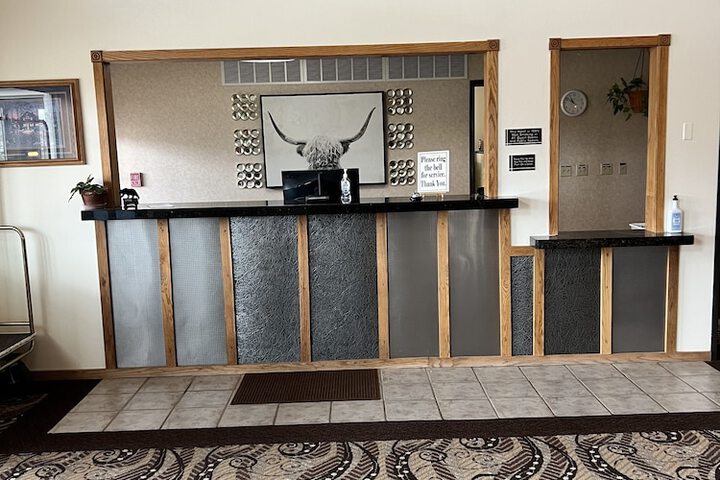 Serena Inn & Suites - Sundance