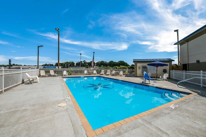 Pool 8 of 38