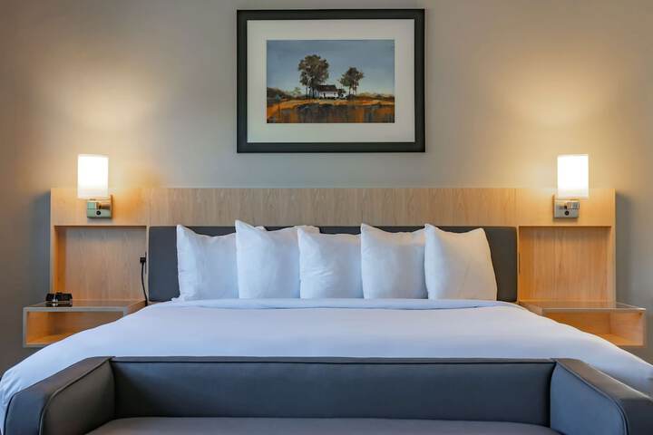 The Waters Hot Springs Tapestry Collection by Hilton