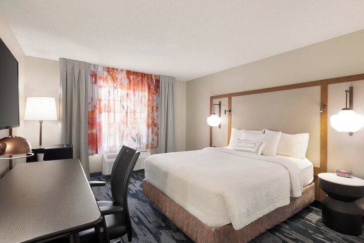 Fairfield Inn and Suites by Marriott Wheeling St. Clairsville