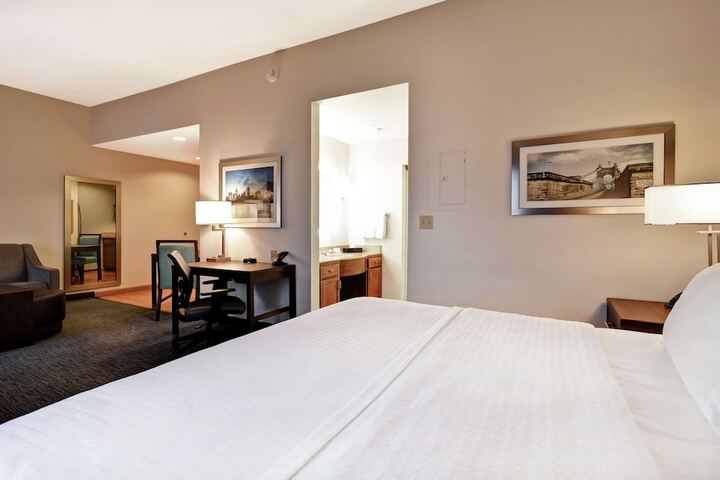 Homewood Suites by Hilton Cincinnati-Milford