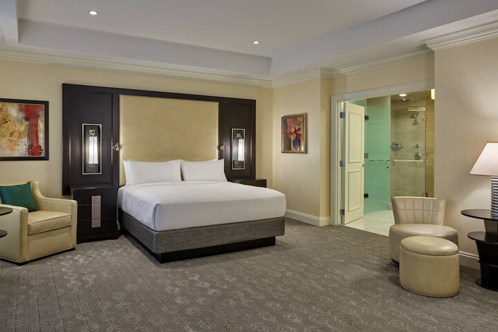 Room 40 of 110