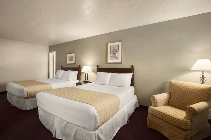Room 29 of 46