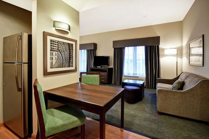 Room 27 of 55