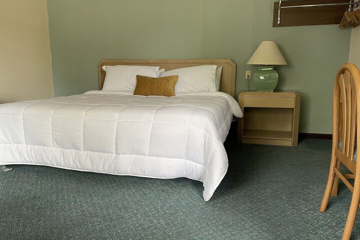 Room 63 of 103