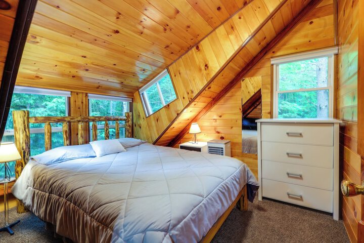Cozy Elizabethtown Cabin w / Fire Pit!