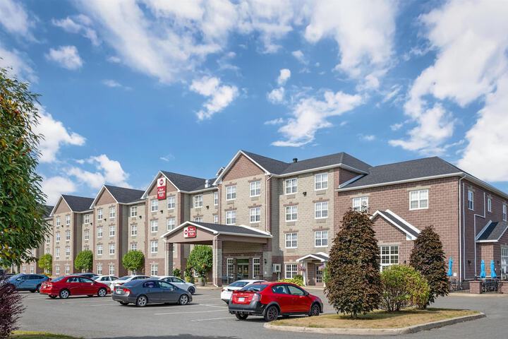 Best Western Plus Fredericton Hotel & Suites