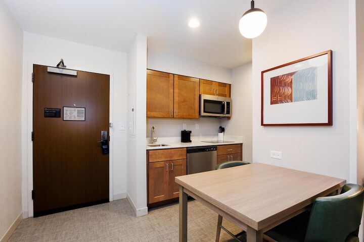 Homewood Suites by Hilton Rochester - Victor