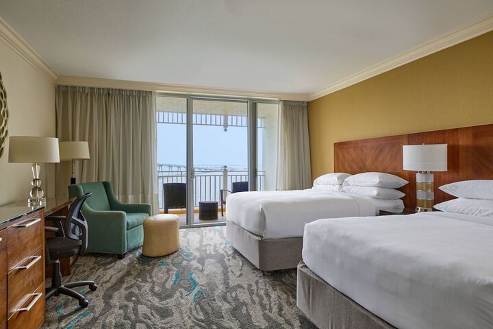 Room 48 of 106