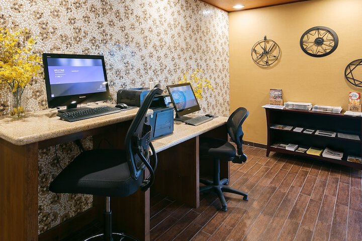 Best Western Plus Rama Inn