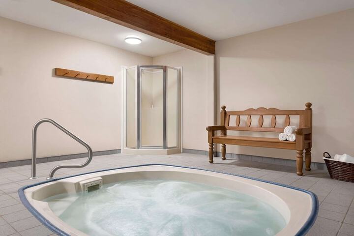 Spa 54 of 58