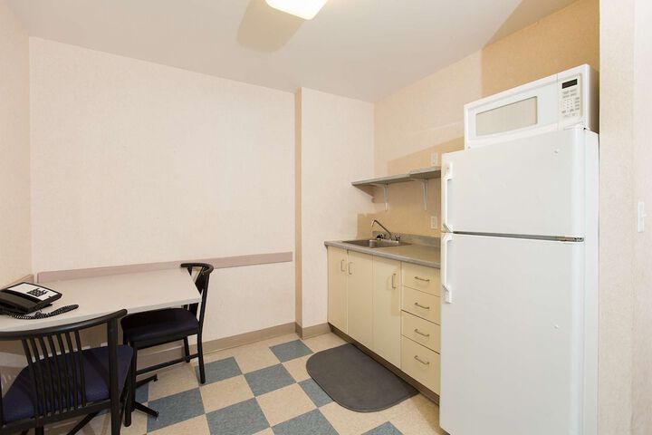 Residence & Conference Centre - Kitchener Waterloo