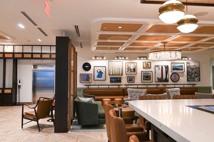 Six South St. Hotel