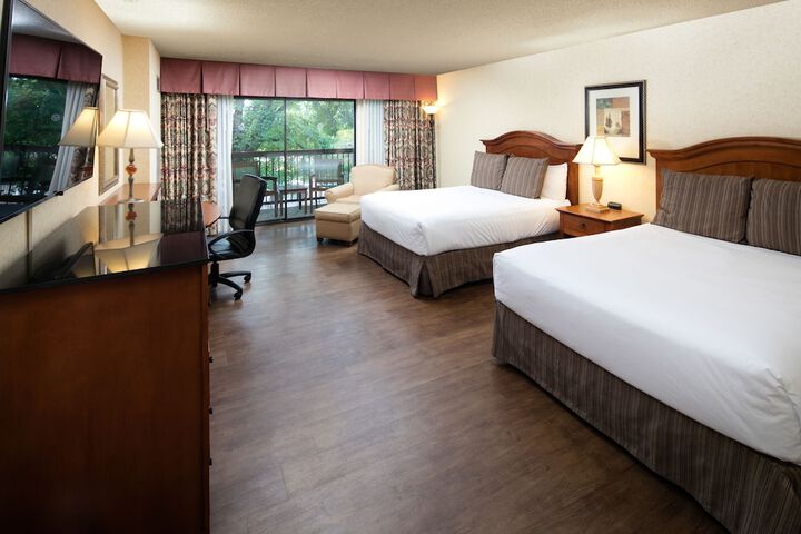 Room 30 of 59