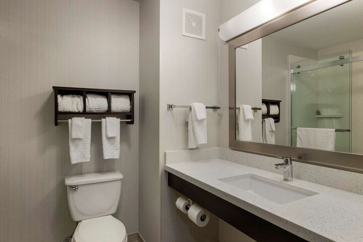 Best Western Watertown Inn and Suites