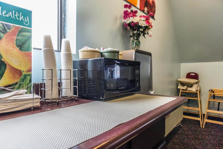 Breakfast/Coffee Service 39 of 43