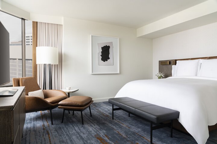 Room 34 of 101