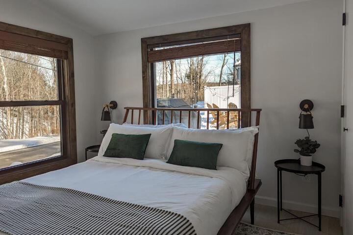 Acorn Lodge - Luxury Cabin Catskills, Windham Mountain, Hunter Mountain