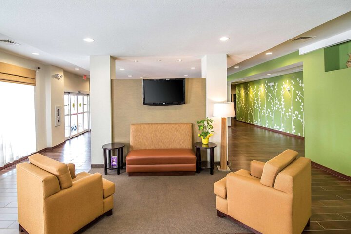 Hotel Interior 13 of 46