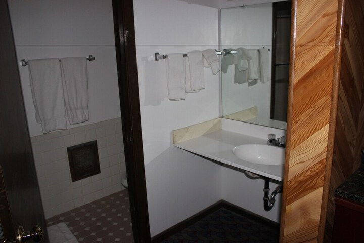 Room 20 of 25