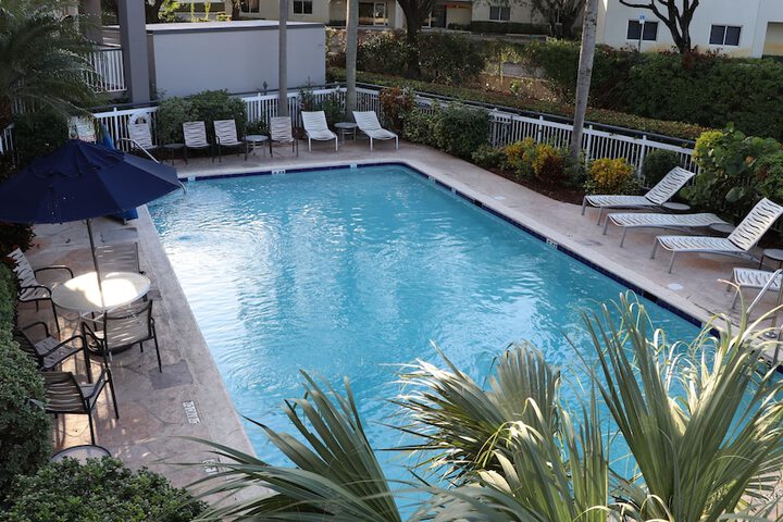Pool 4 of 35