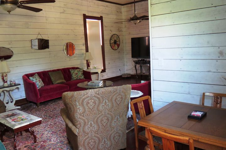 Room 17 of 72