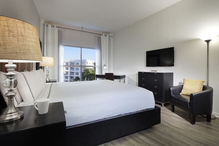 Room 62 of 184