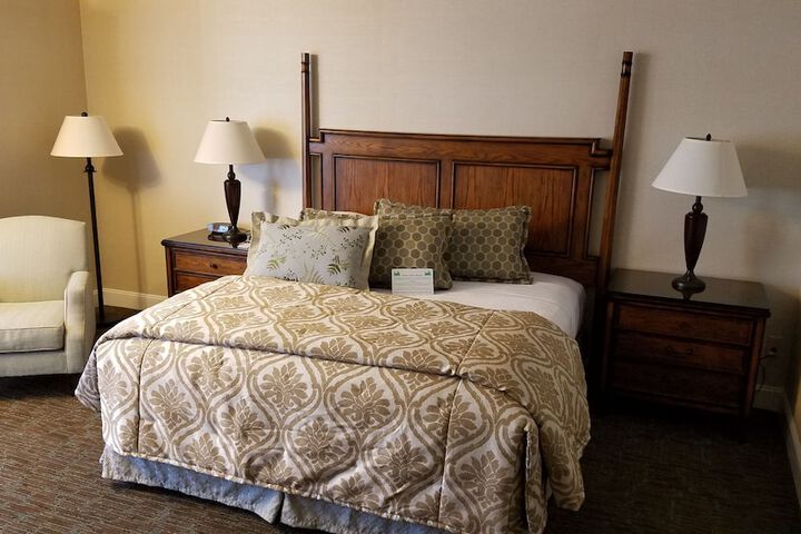 Room 45 of 62