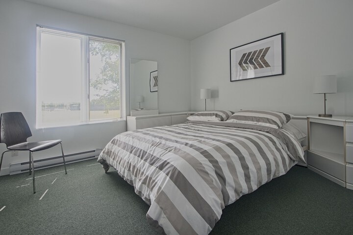 Room 159 of 211