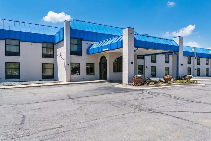 Motel 6 Richmond IN