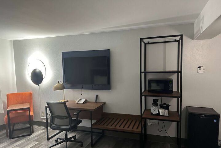 Room 46 of 54
