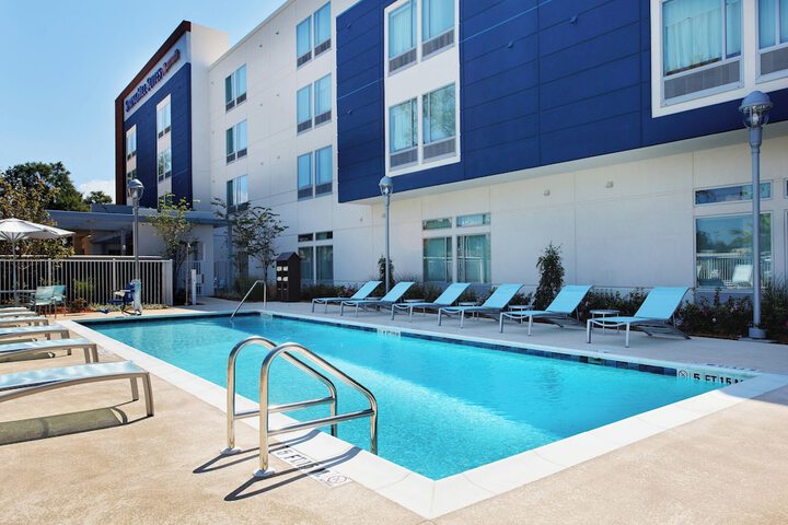 Pool 3 of 18