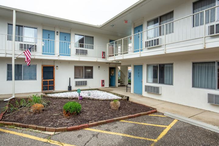 Hotel 6 of 29