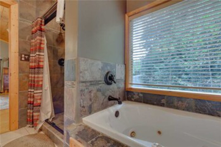 Stonebrook Lodge