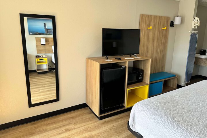 Room 21 of 41