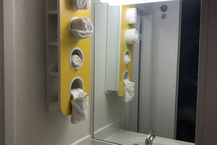Motel 6 Raleigh NC - North