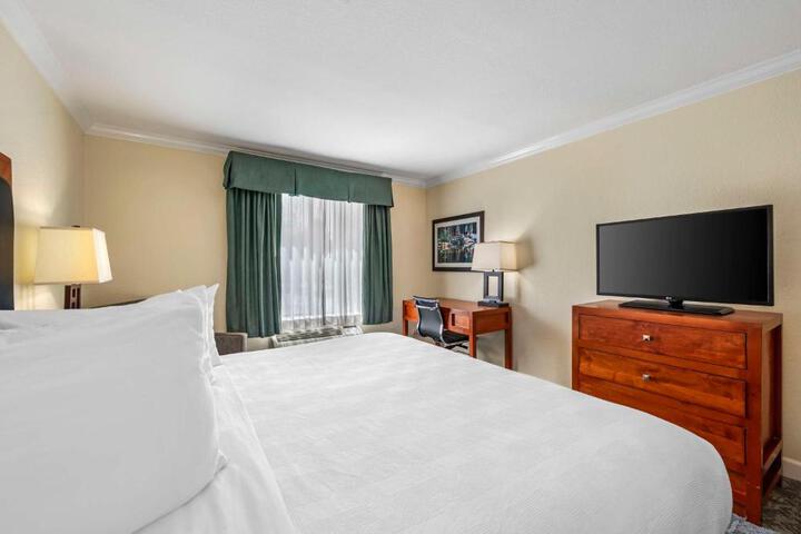Best Western Plus Eagle / Vail Airport