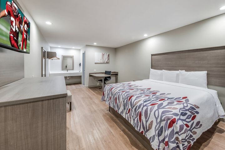 Room 34 of 36