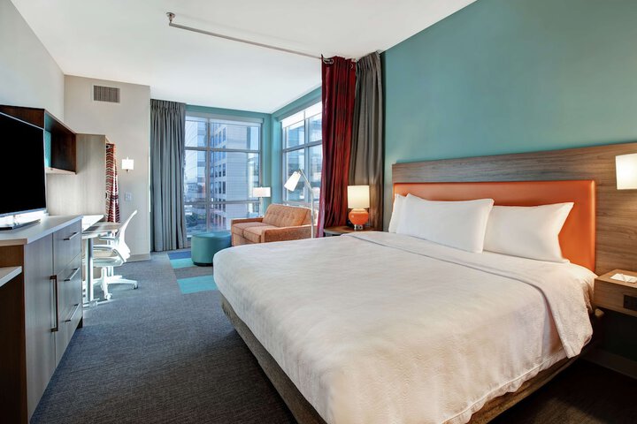 Room 21 of 69