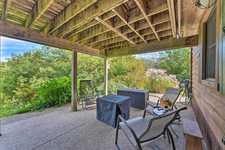 Cozy Wisconsin Studio 11 Mi to Lake Geneva!