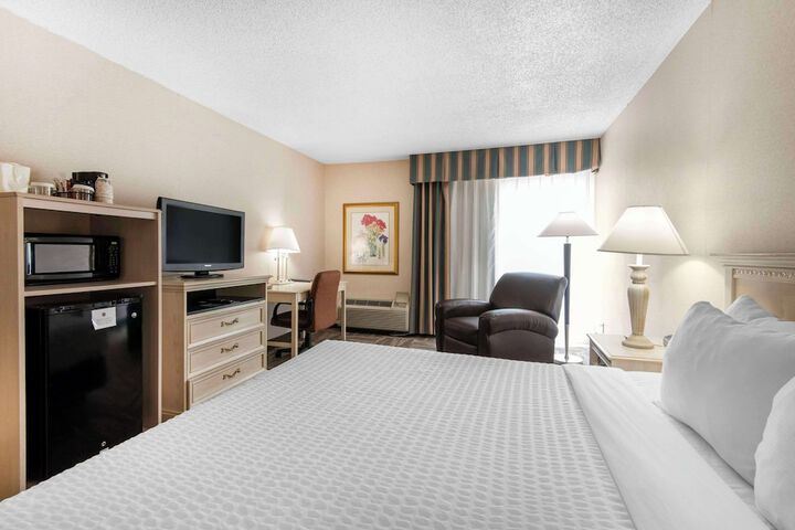 Room 30 of 56