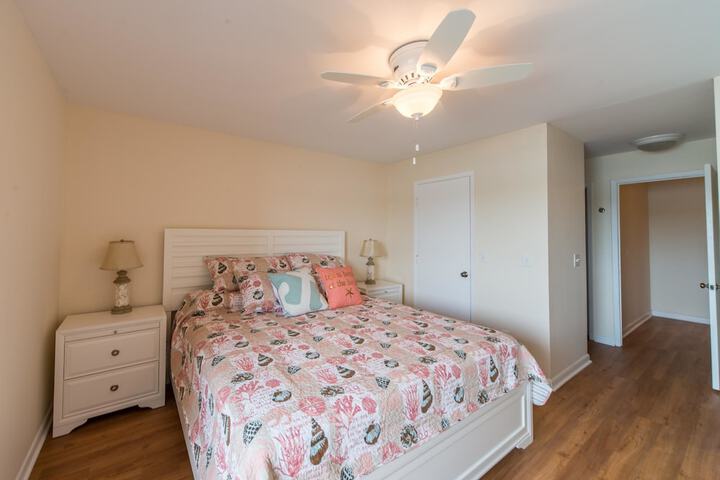 MARINERS CAY 45 2 Bedroom Holiday Home by My Ocean Rentals