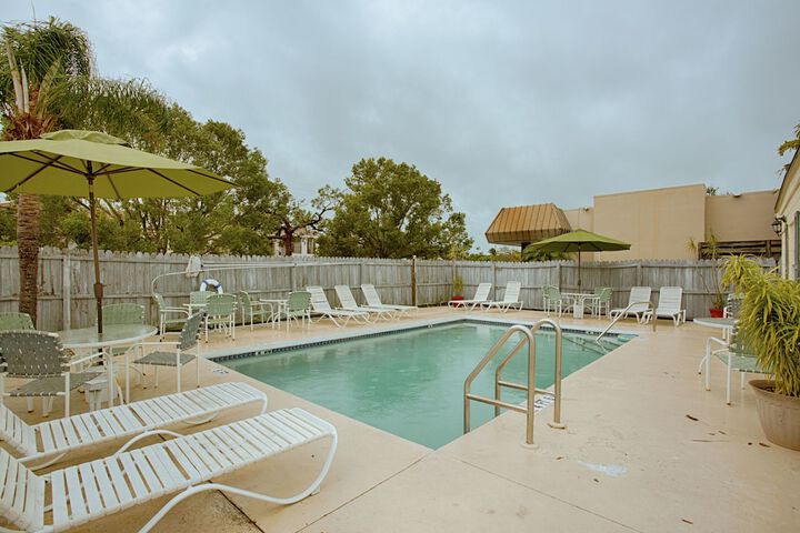 Pool 2 of 43