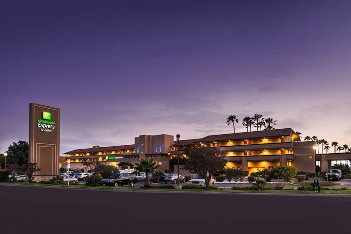 Hotel 3 of 42