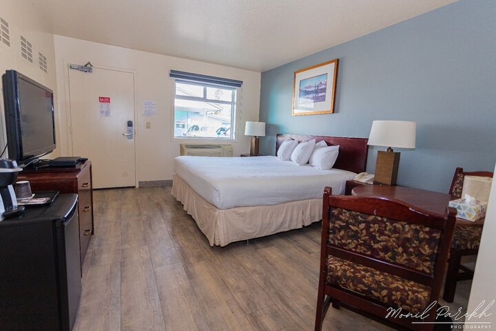 Room 14 of 30
