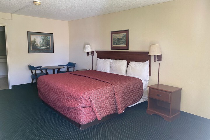 Motel 6 Sandersville GA
