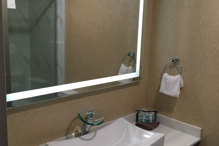 Baymont by Wyndham Medicine Hat